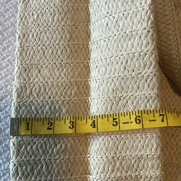 NWOT Mark & Graham Colorful Hearts Straw Beach Tote Book Baby School Travel… - Picture 5 of 9